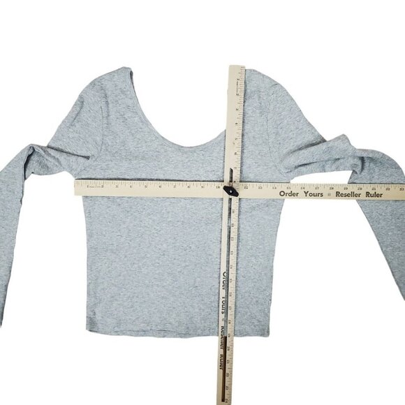 NEW Chaser Womens U Neck Long Sleeve Cropped Tee Shirt S Gray U Back Top - Picture 8 of 10